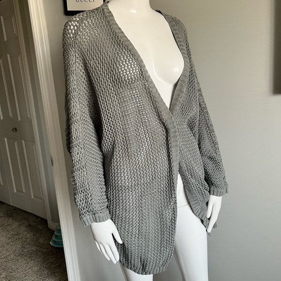 Kimchi Knit Cardigan grey. - Picture 5 of 8